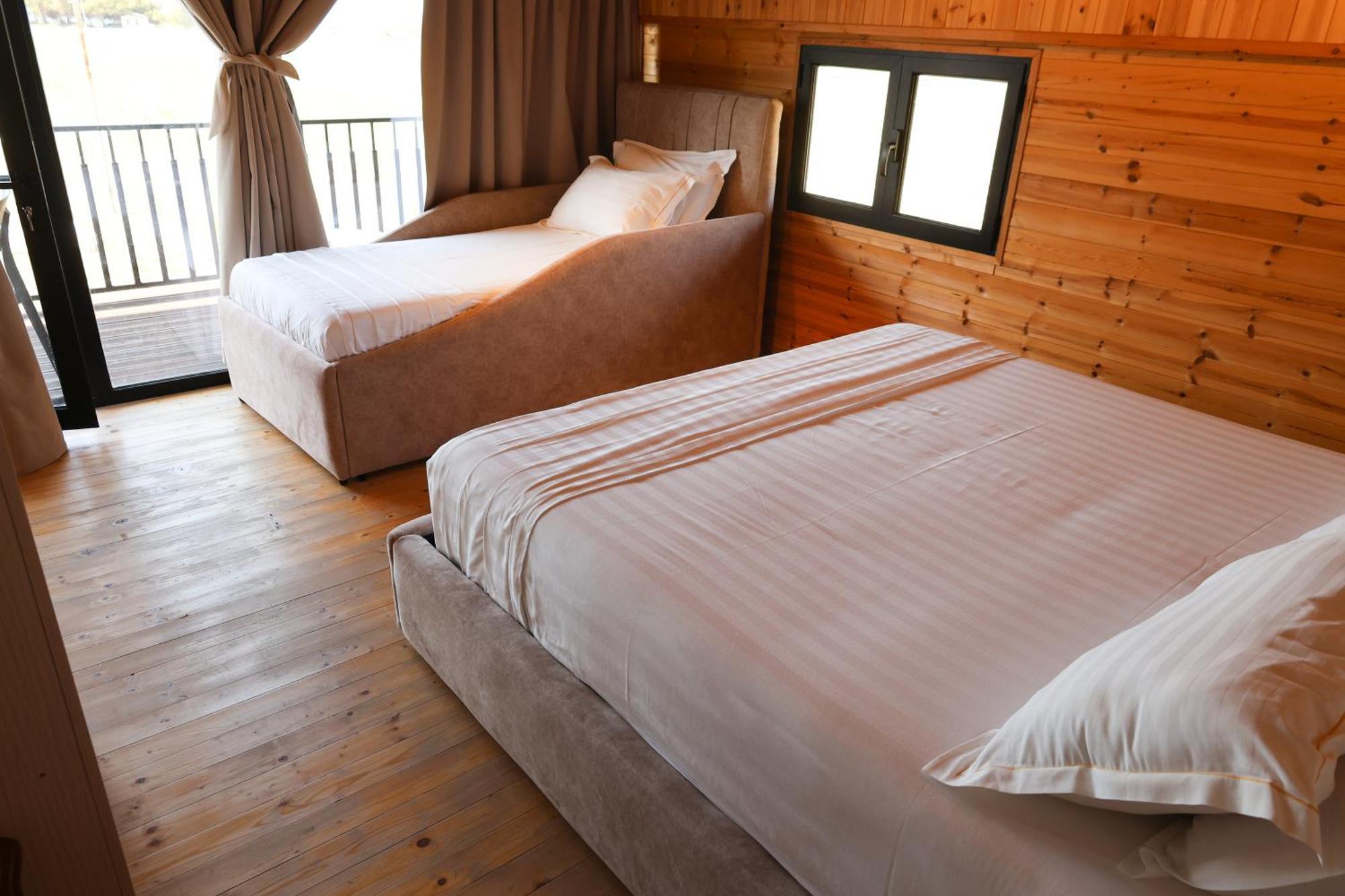 Posh Villa 1 Kavaje Ngoại thất bức ảnh